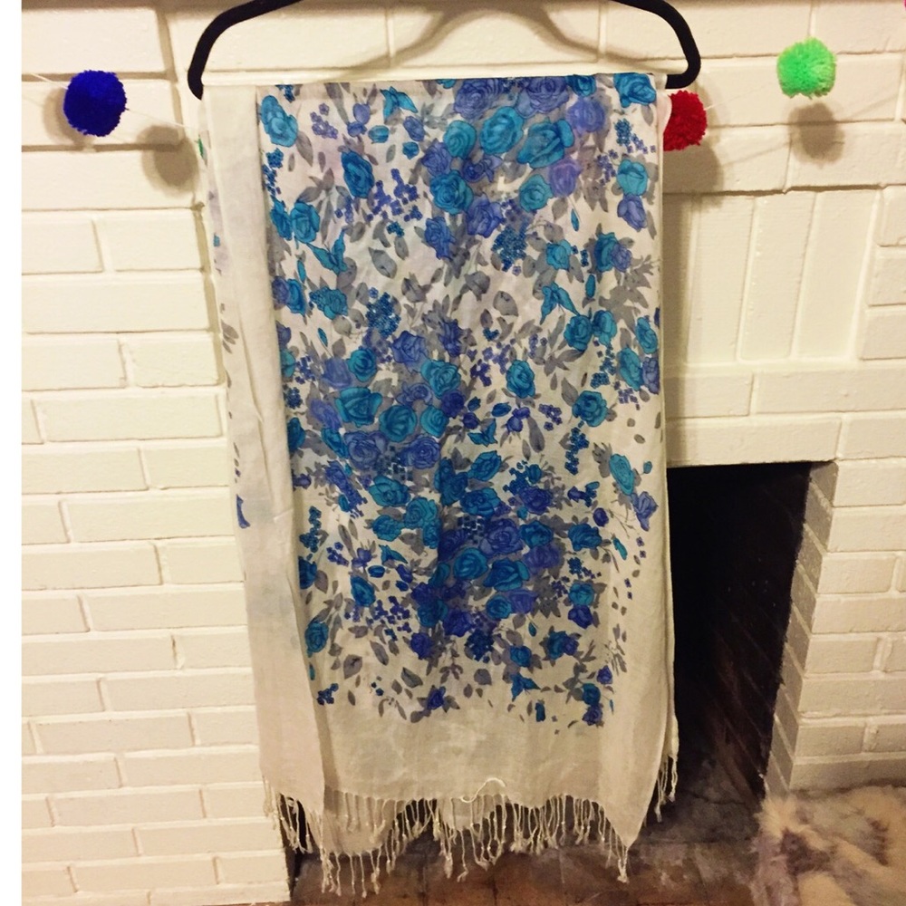 Floral Patterned Scarf